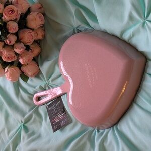 Smith & Clark Enameled Cast Iron Pink Heart-Shaped Fry Po An 9 in
